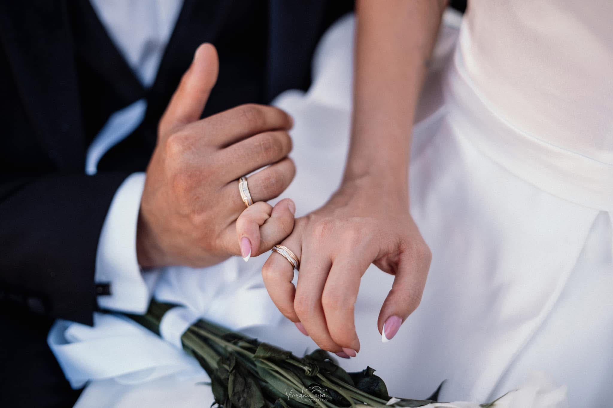 The newlyweds’ first kiss